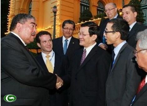 ທ່ານປະທານປະເທດ Truong Tan Sang ຕ້ອນຮັບຫົວໜ້າຄະນະຜູ້ແທນ ບັນດາປະເທດອາເມລິກາລາຕີນ